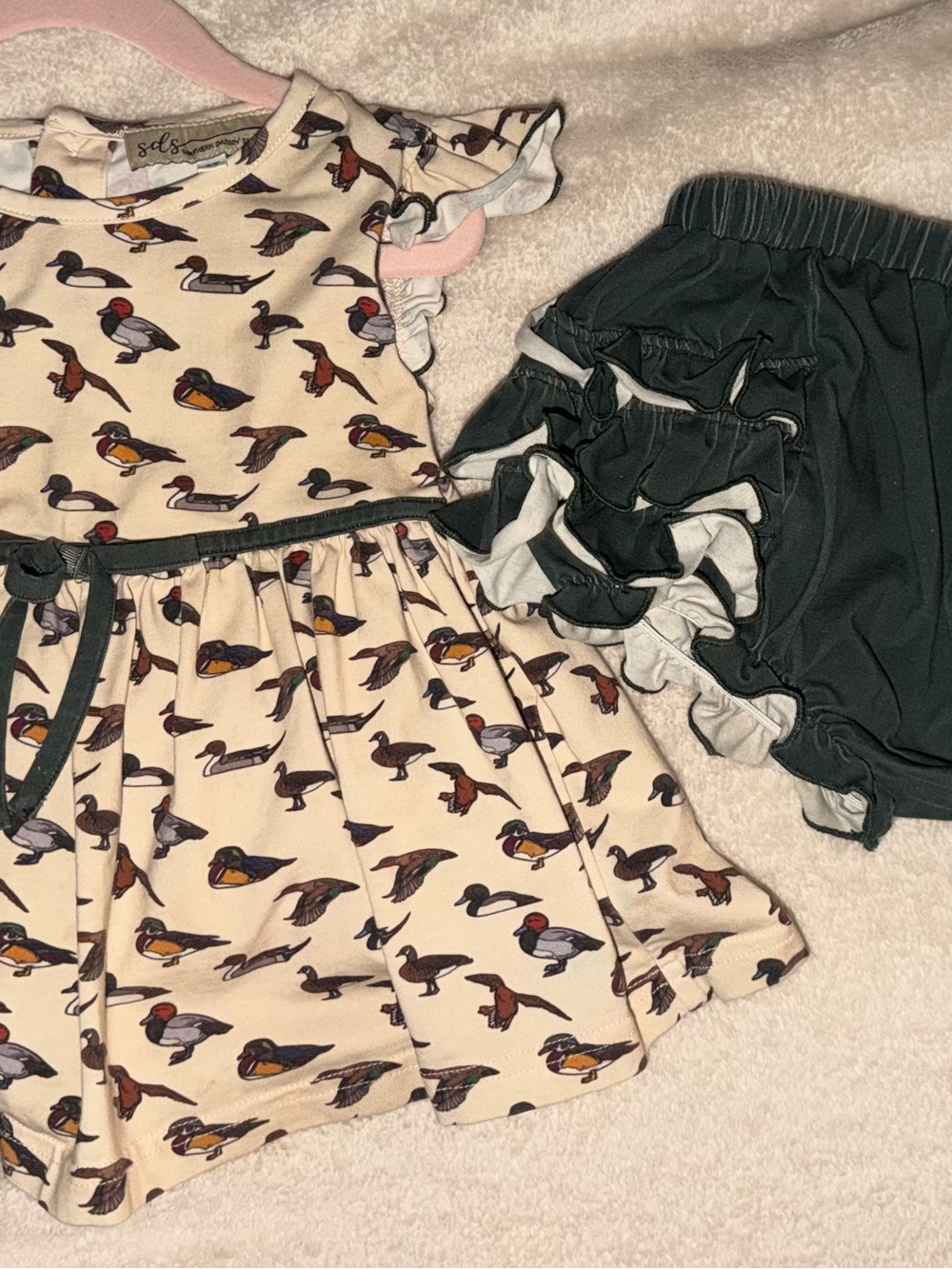 Cream Duck-Print Dress & Dark Green Ruffle Shorts Kids Matching Set